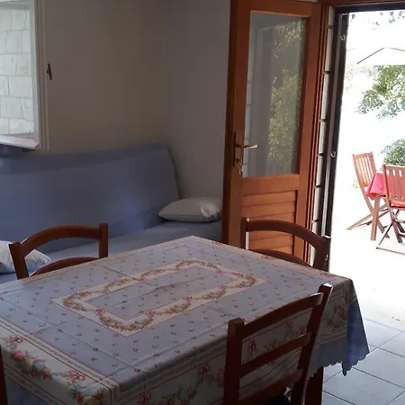 By The Sea - 4451 코츌라