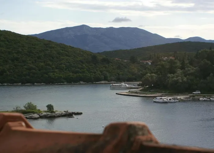 Apartman By The Sea - 4451 *